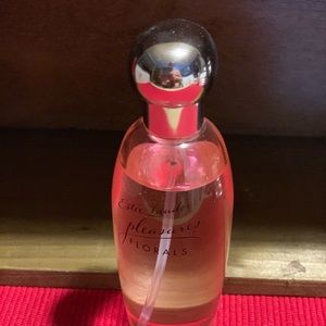 Estee Lauder pleasures